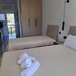 Bratis * Keri