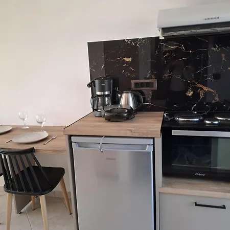 Bratis Lägenhet Keri