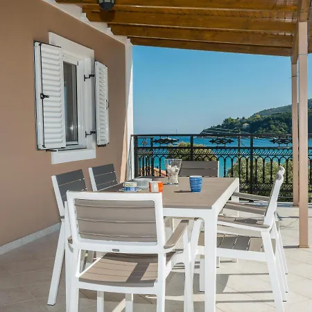 Lägenhet Bratis Keri