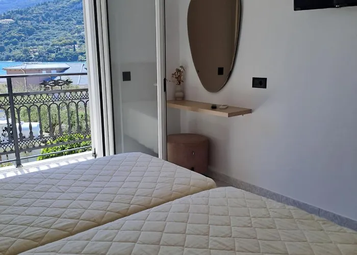 Bratis Apartament *
